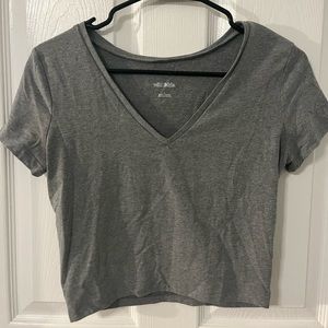 SOLD - Wild Fable Cropped V-Neck Tees